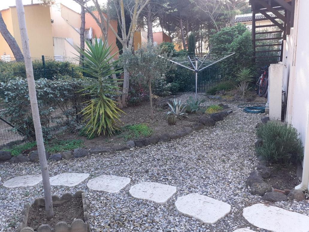 Villa Pinede - Proche Naturiste 阿格德 外观 照片