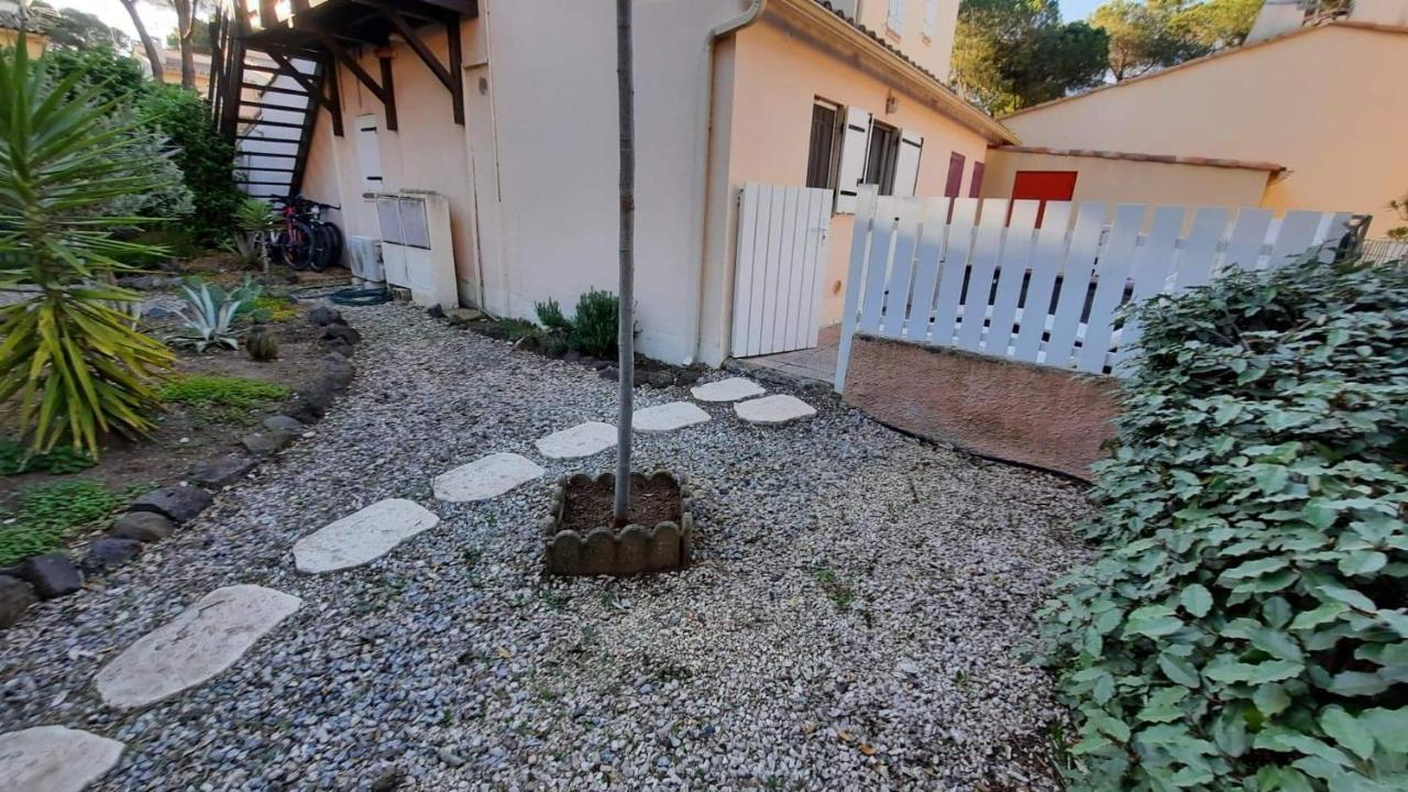 Villa Pinede - Proche Naturiste 阿格德 外观 照片